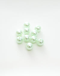 樹脂ビーズ 直径10mm 両穴タイプ VC0094-3