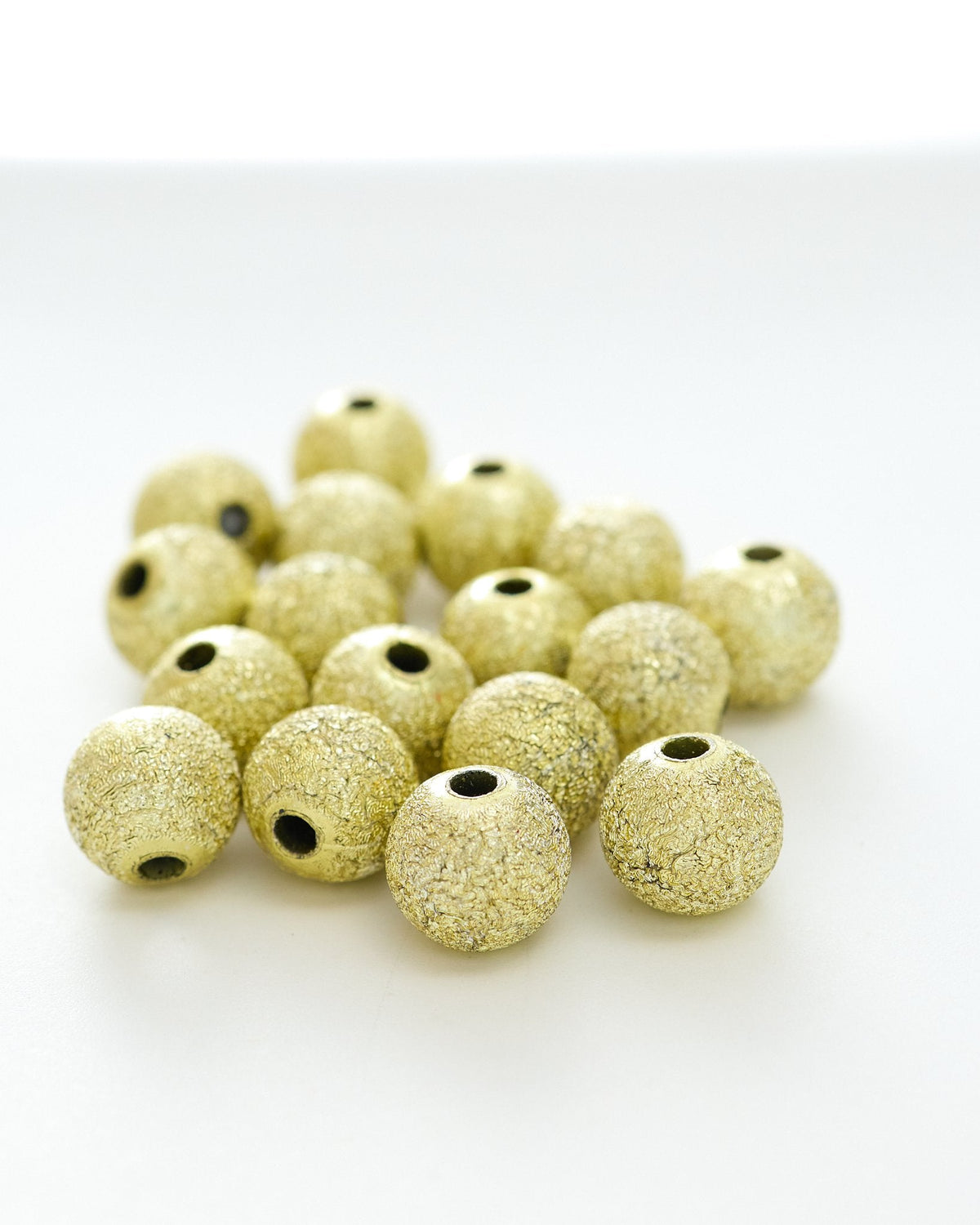 コットンパール風 樹脂パール 両穴 直径約10mm VC0103-2