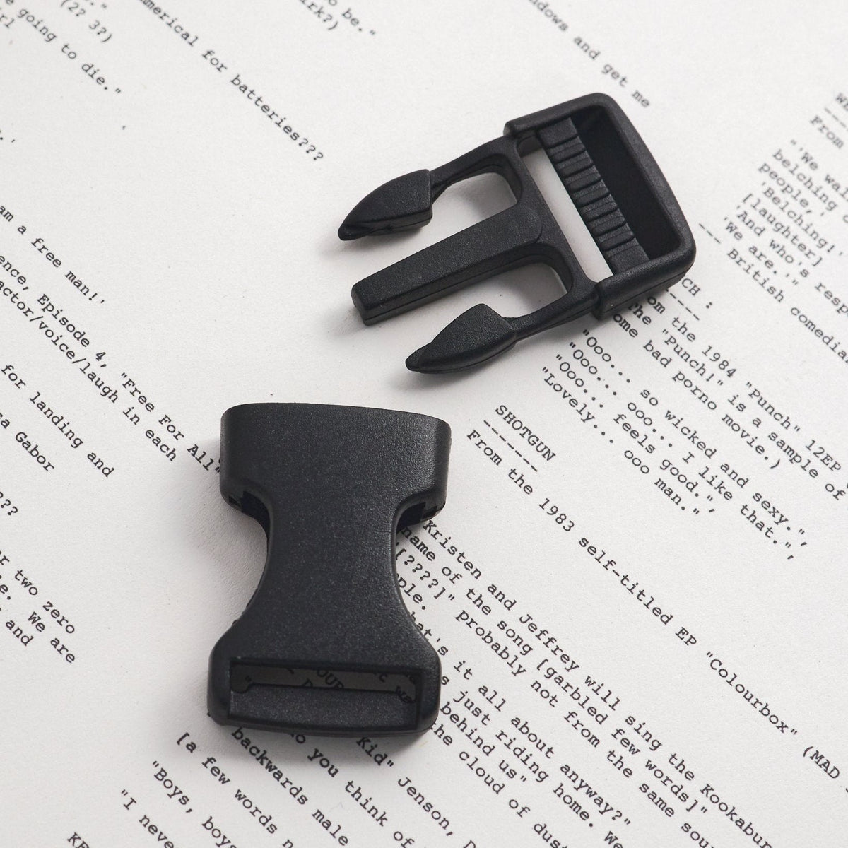 20mm Plastic Side Release Buckle, 5 pieces, VC0229-20