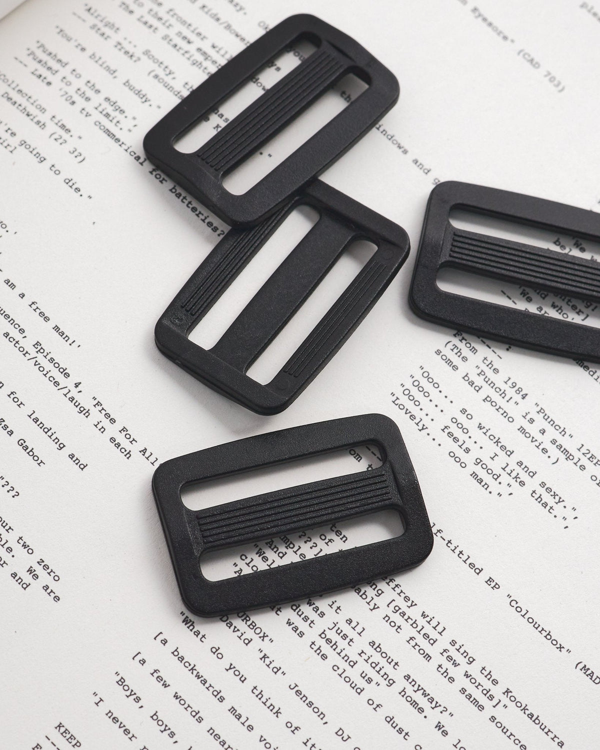32mm plastic buckle, 5 pieces, VC0231-32