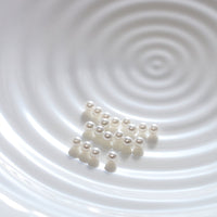 樹脂パール 穴無しタイプ 直径5mm　 VC0096