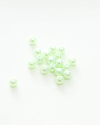 樹脂ビーズ 直径6mm 両穴タイプ　 VC0094-2