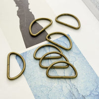 D-ring, 19mm inner diameter, antique brass finish, pack of 10 | Handmade hardware for bags and leathercraft